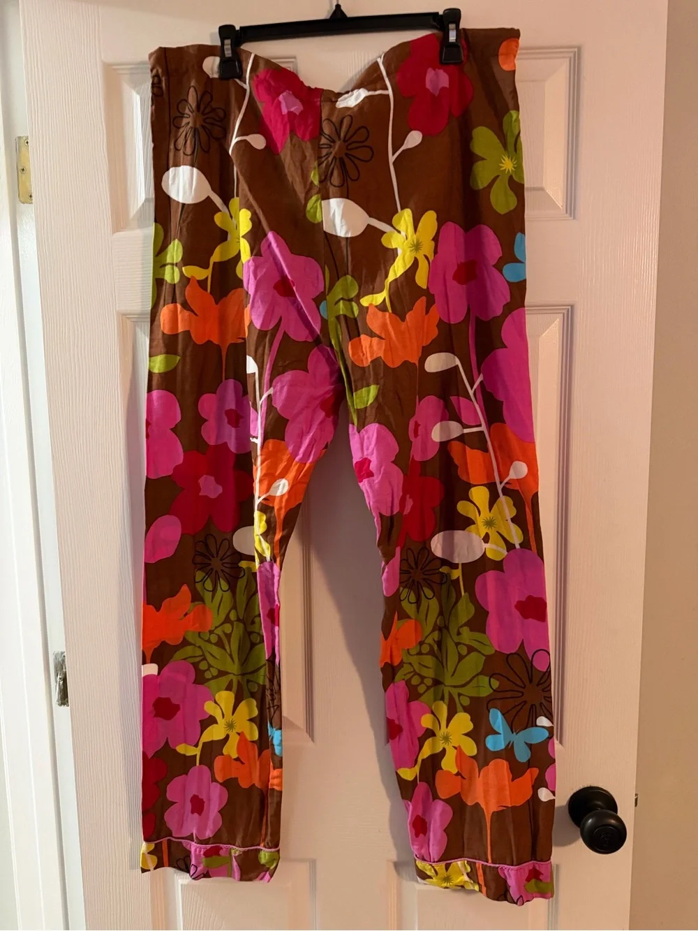 Tepper Jackson Colorful Floral Pajama Set